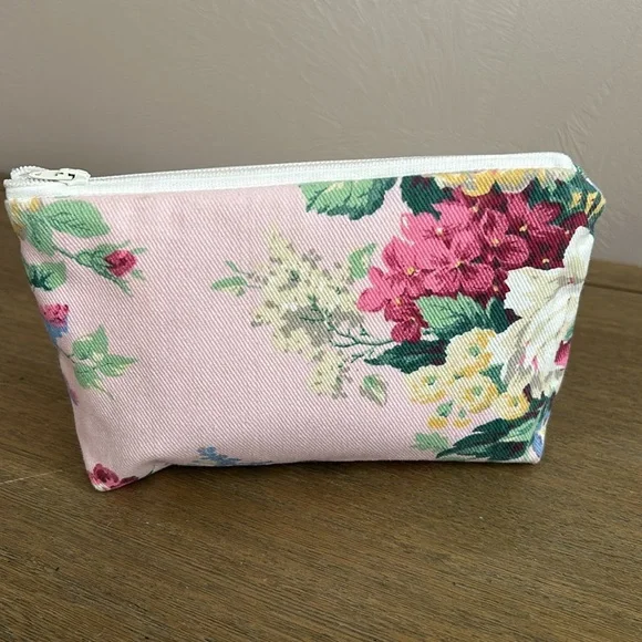 Vintage Women’s Canvas Cosmetic Bags Set of 3. Claire Floral Print. Waterproof. - Picture 3 of 13